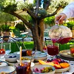 Tas Alaçatı