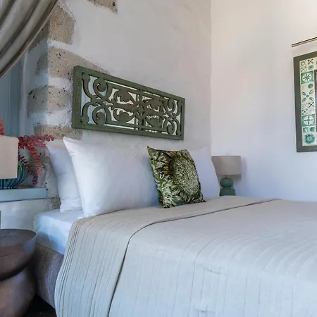 Tas Hotel 3*