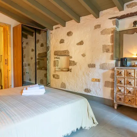 Tas Hotel