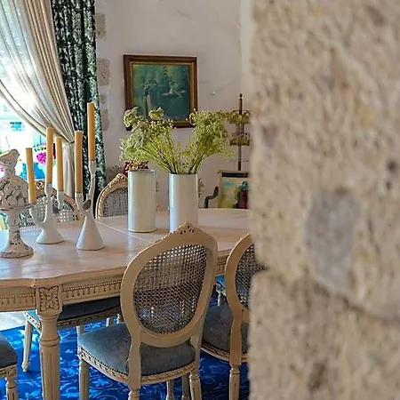 Tas Alacati